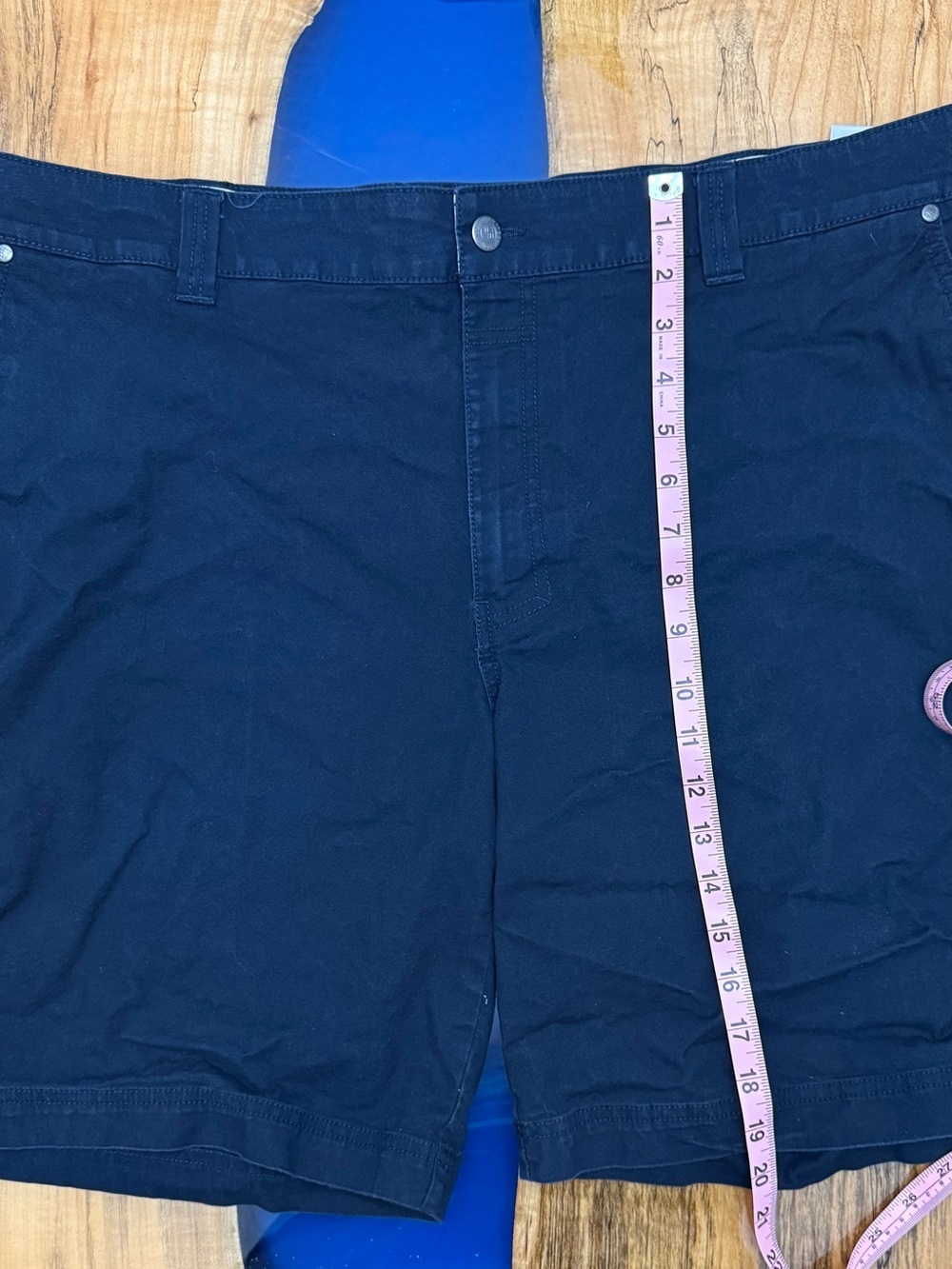 Columbia Navy Stretch Shorts Men’s 42 Regular Fit 10” Inseam Casual Outdoor - Picture 3 of 14